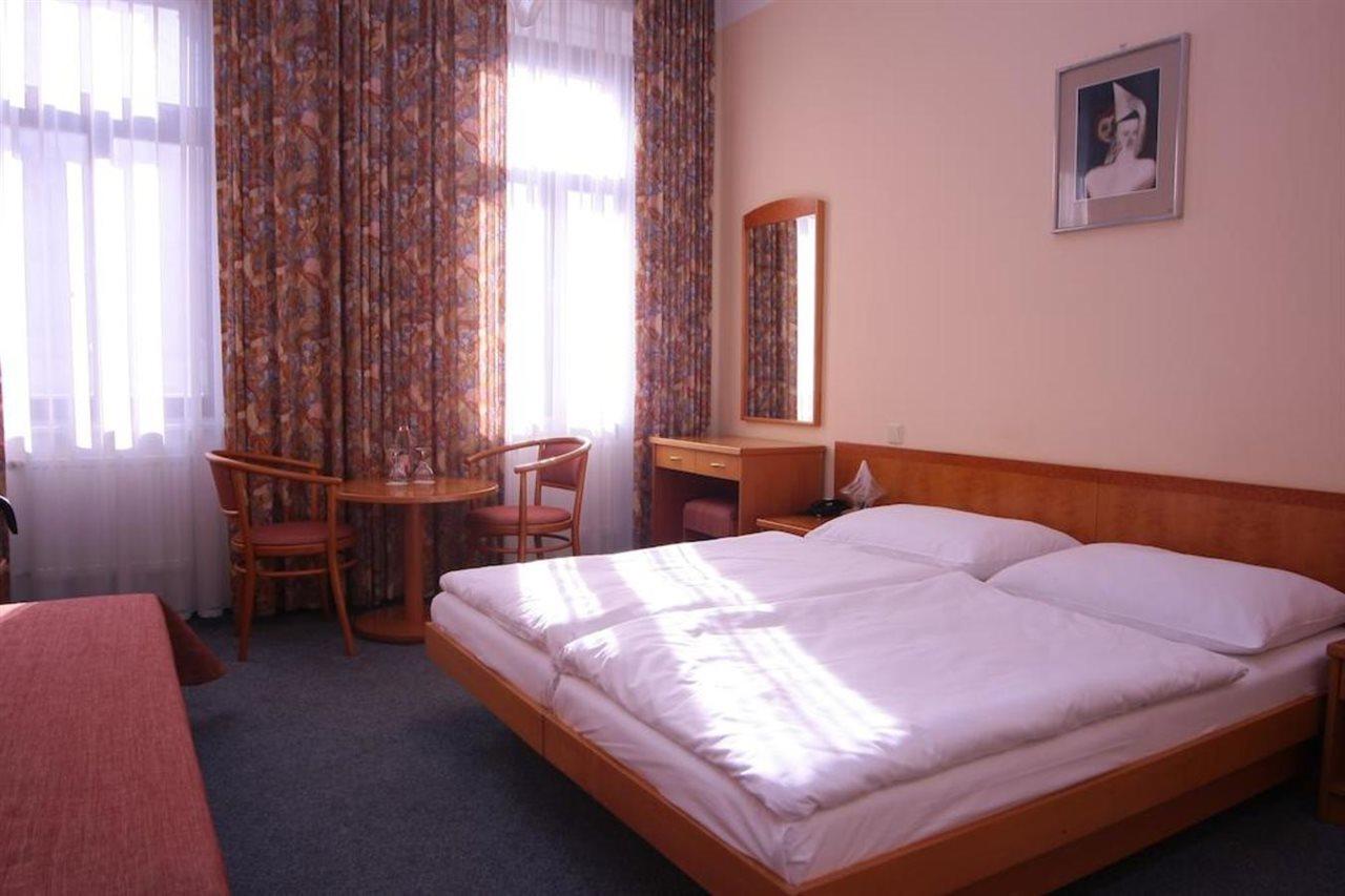 Hotel Dalimil Prag Eksteriør billede