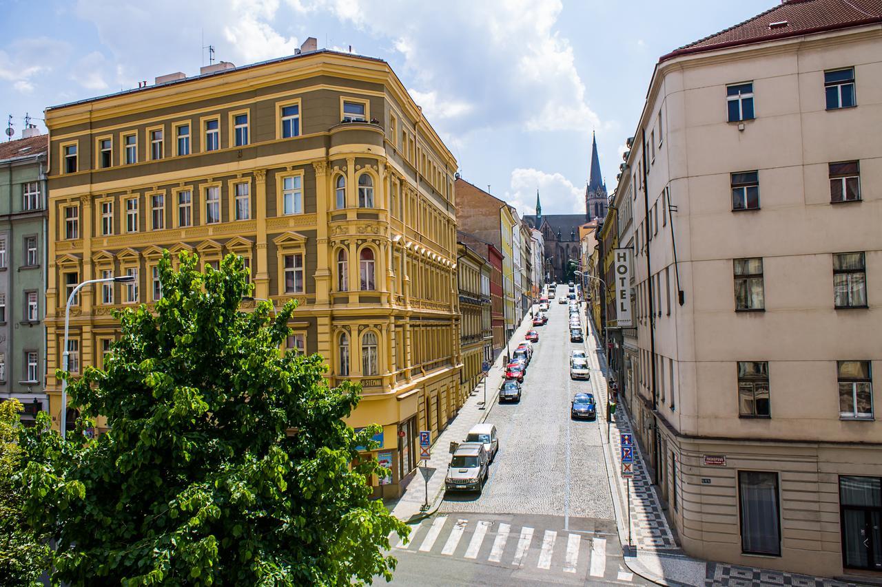 Hotel Dalimil Prag Eksteriør billede